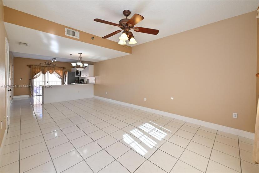 Picture of 8390 NW 103Rd St # 205H, Hialeah Gardens FL 33016