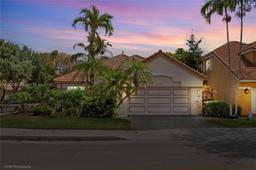 Picture of 2772 Oakview Way, Davie, FL 33328
