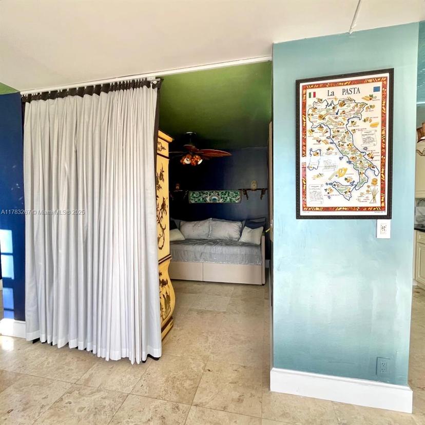 Picture of 1811 Jefferson St # 203, Hollywood FL 33020