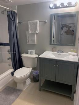 Picture of 1200 Brickell Bay Dr # 1724, Miami, FL 33131