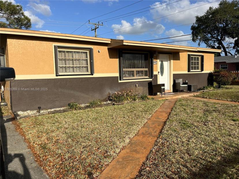 Picture of 20901 NW 34Th Ct, Miami Gardens FL 33056
