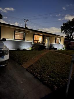 Picture of 20901 NW 34Th Ct, Miami Gardens, FL 33056
