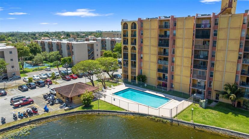 Picture of 4719 NW 7Th St # 11, Miami FL 33126