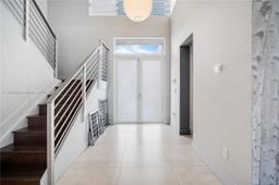 Picture of 10135 NW 77Th St, Doral, FL 33178