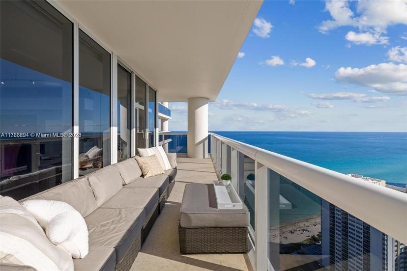 Picture of 1850 S Ocean Dr # 3605, Hallandale Beach FL 33009