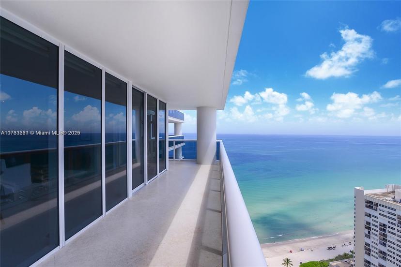 Picture of 1850 S Ocean Dr # 3605, Hallandale Beach FL 33009