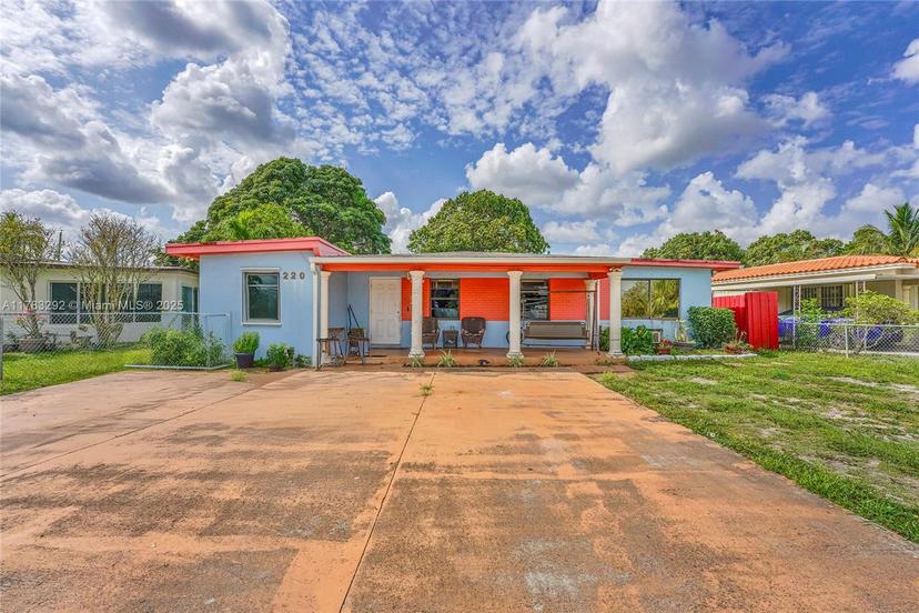 Picture of 220 E 61St St, Hialeah FL 33013