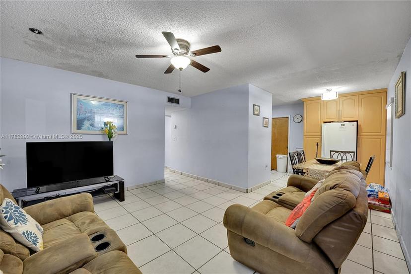 Picture of 220 E 61St St, Hialeah FL 33013