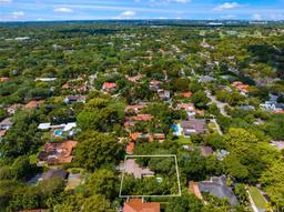 Picture of 619 Altara Ave, Coral Gables, FL 33146