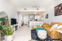 Picture of 185 SW 7Th St # 1408, Miami, FL 33130