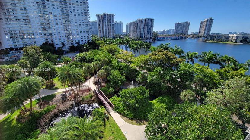 Picture of 2801 NE 183Rd St # 714W, Aventura FL 33160