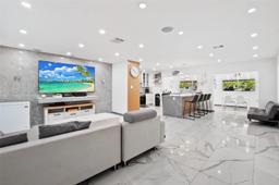 Picture of 5117 Washington St, Hollywood, FL 33021