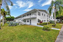 Picture of 155 Canterbury G # 155, West Palm Beach, FL 33417