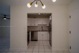 Picture of 10357 N Kendall Dr, Miami, FL 33176