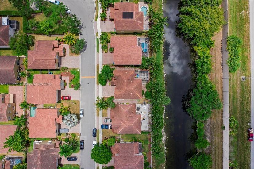 Picture of 922 NW 127Th Ave, Coral Springs FL 33071