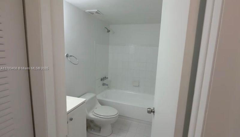 Picture of 271 NW 177Th St # 216, Miami Gardens FL 33169