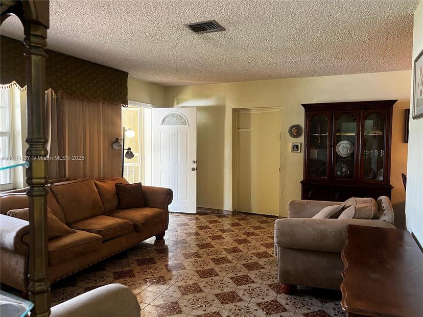 Picture of 7231 SW 13Th St, Miami FL 33144