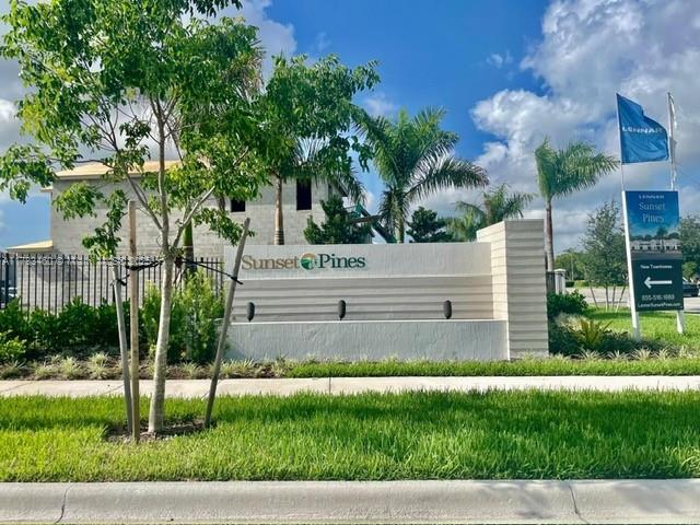 Picture of 238 SW 159Th Ct, Pembroke Pines FL 33027