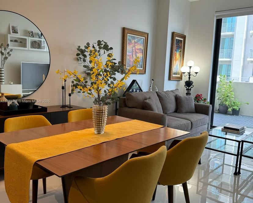 Picture of 301 Altara Ave # 403, Coral Gables FL 33146