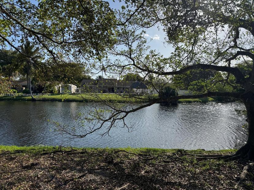 Picture of 8668 SW 50Th St, Cooper City FL 33328
