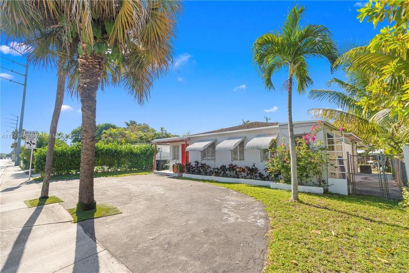 Picture of 1260 NE 135Th St, North Miami FL 33161