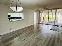 Picture of 9501 Seagrape Dr # 101, Davie, FL 33324