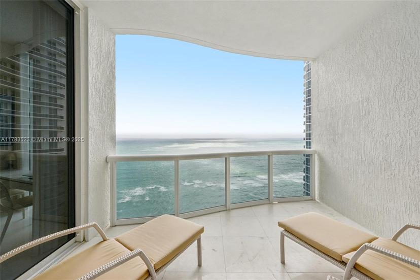 Picture of 15901 Collins Ave # 2106, Sunny Isles Beach FL 33160