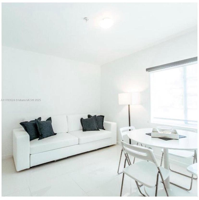 Picture of 1450 Meridian Ave # 204, Miami Beach FL 33139