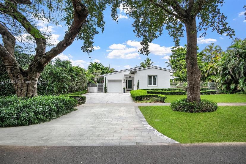 Picture of 537 Marmore Ave, Coral Gables FL 33146