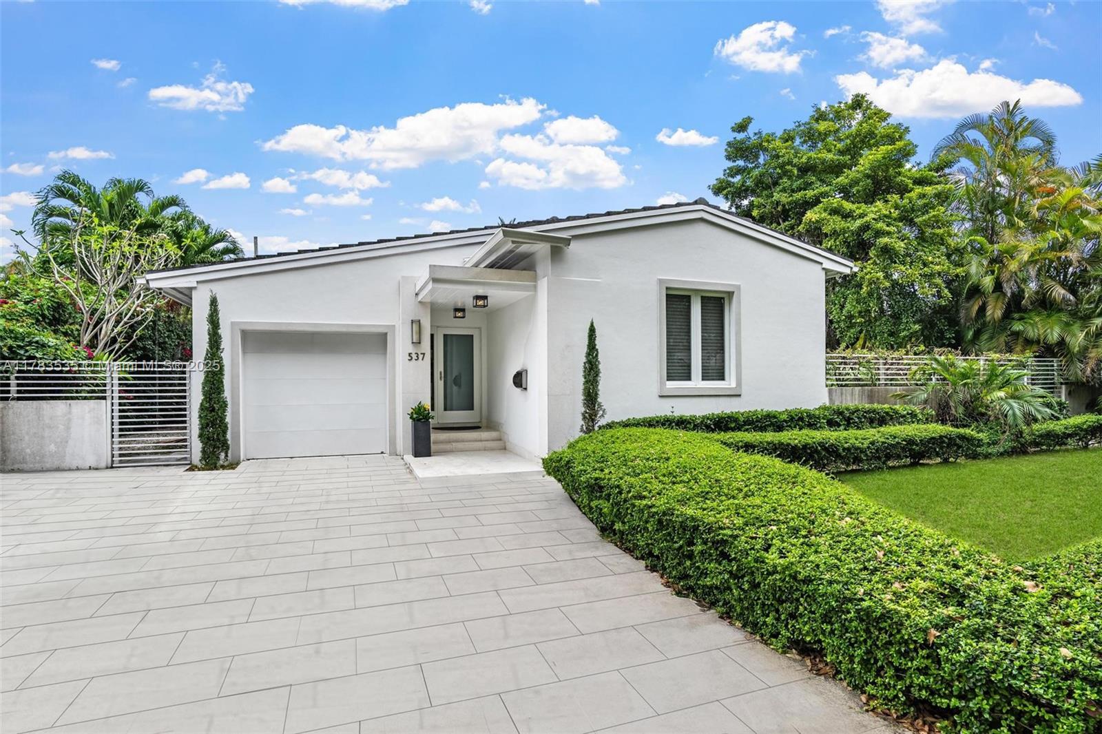 Picture of 537 Marmore Ave, Coral Gables, FL 33146
