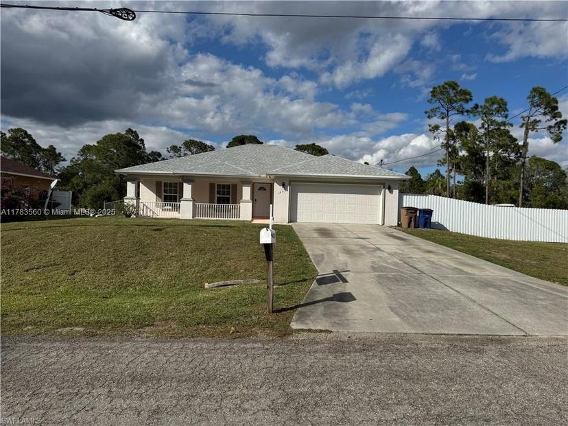 Picture of 1065 Lilac St E, Lehigh Acres FL 33974