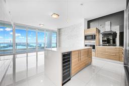Picture of 2020 N Bayshore Dr # 3508, Miami, FL 33137