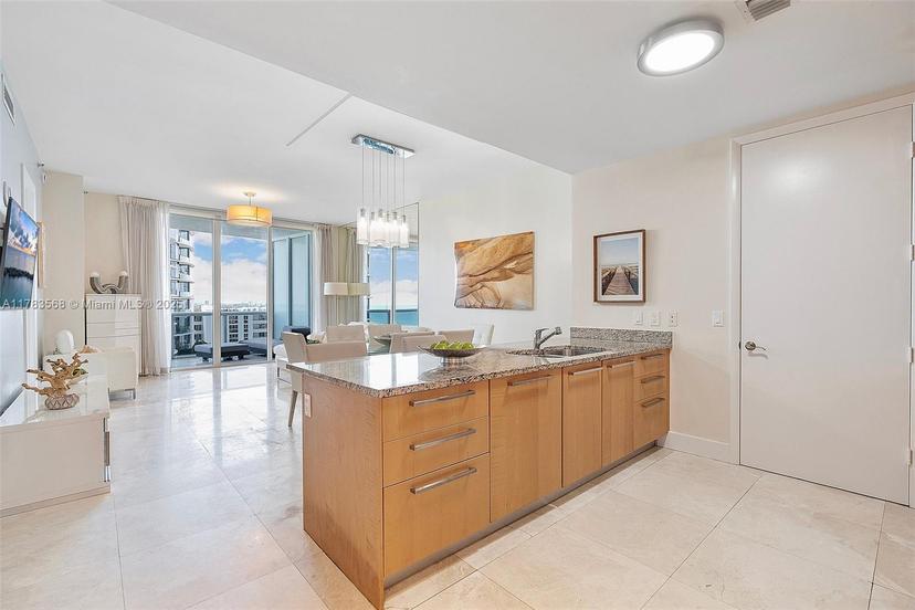 Picture of 15811 Collins Ave # 802, Sunny Isles Beach FL 33160