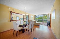 Picture of 3675 N Country Club Dr # 204, Aventura, FL 33180