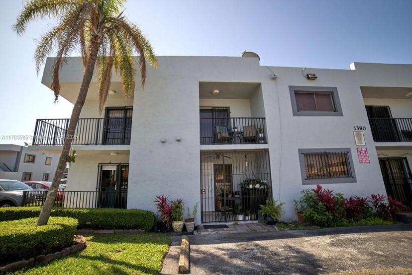 Picture of 1380 W 41St St # 101, Hialeah FL 33012