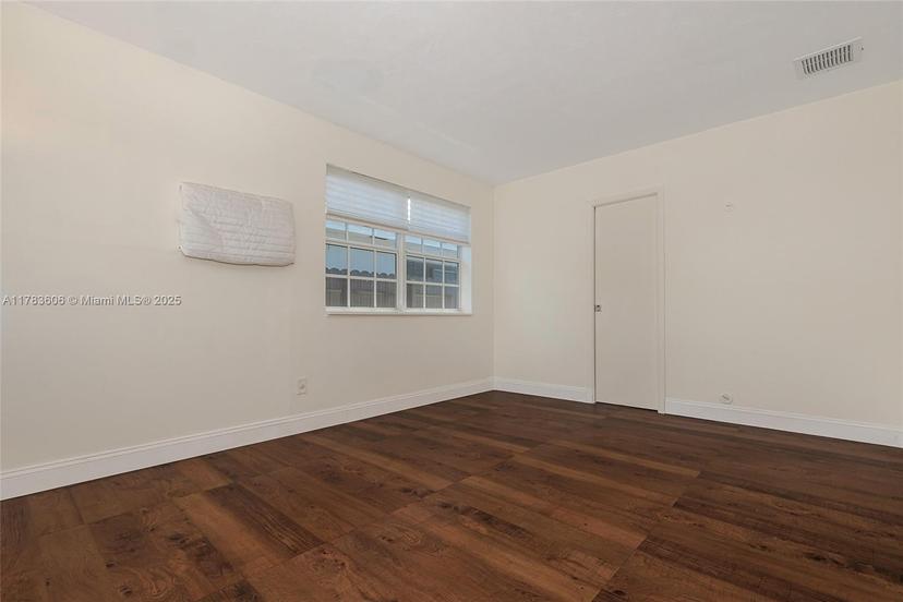 Picture of 534 W 16Th St, Hialeah FL 33010
