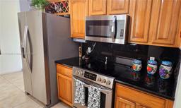Picture of 4242 NW 2Nd St # 706, Miami, FL 33126