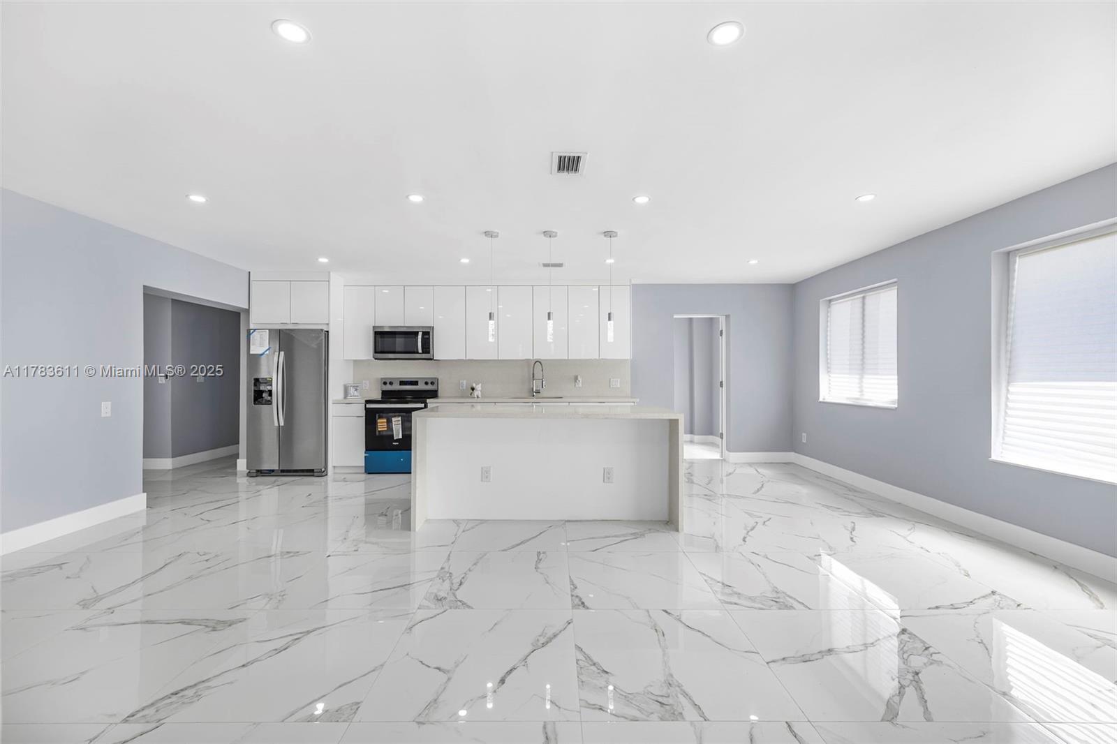 Picture of 3140 SW 39Th Ave, West Park, FL 33023
