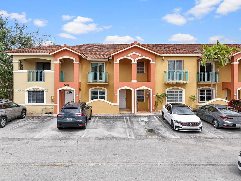 Picture of 7225 NW 173Rd Dr # 9, Hialeah FL 33015