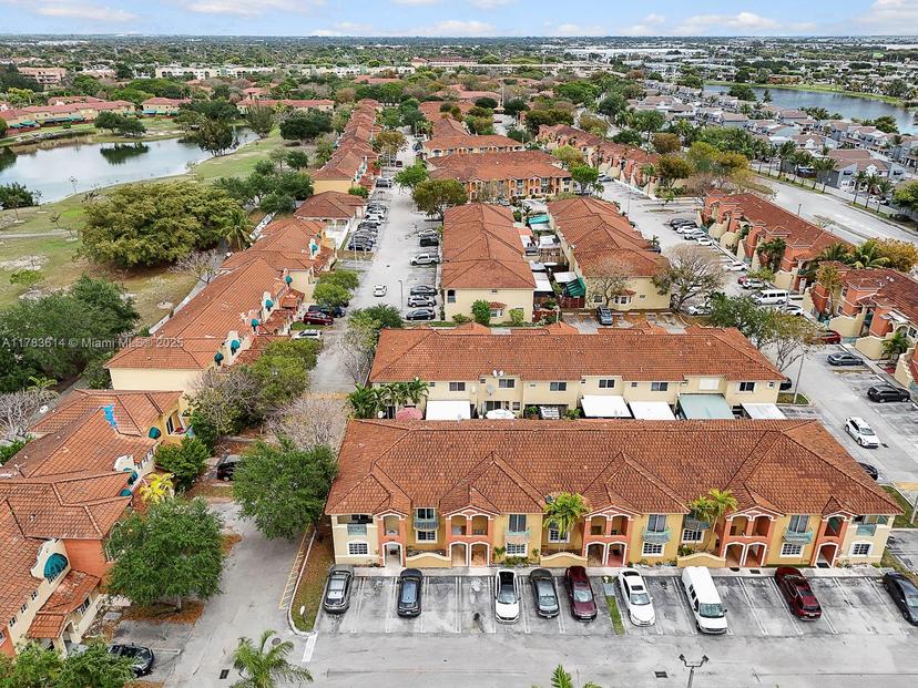 Picture of 7225 NW 173Rd Dr # 9, Hialeah FL 33015