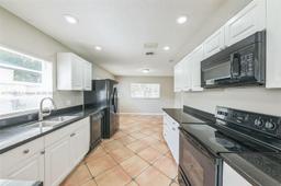Picture of 9219 SW 1St Pl, Boca Raton, FL 33428