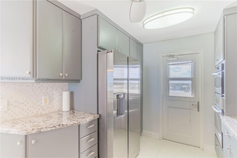 Picture of 2200 NE 33Rd Ave # 7J, Fort Lauderdale FL 33305