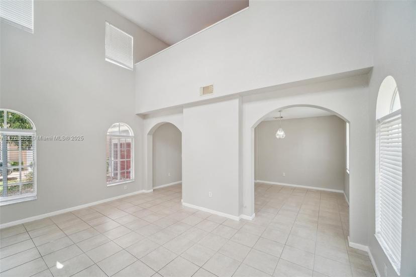 Picture of 13921 SW 278Th St, Homestead FL 33032