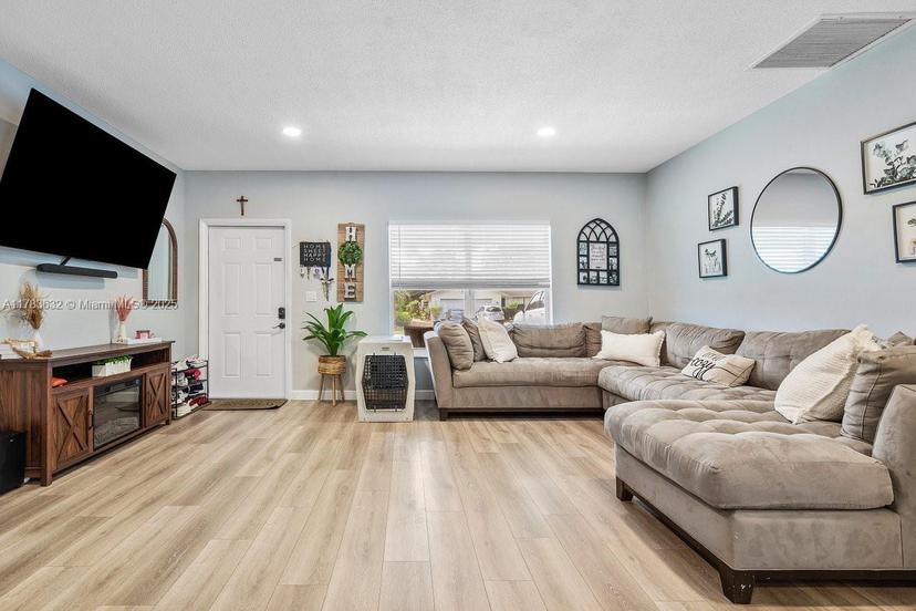 Picture of 5349 Van Buren Rd, Delray Beach FL 33484