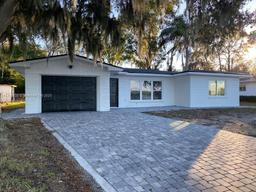 Picture of 1204 Lake Elbert, Winter Haven, FL 33880