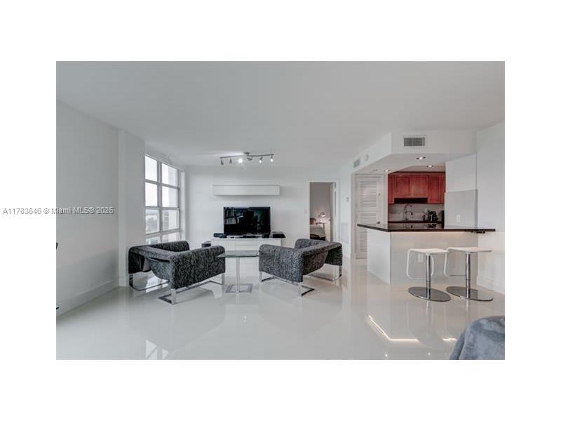 Picture of 9800 W Bay Harbor Dr # 507, Bay Harbor Islands FL 33154