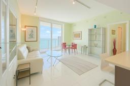 Picture of 1900 N Bayshore Dr # 2404, Miami, FL 33132