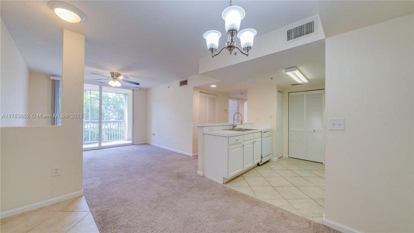 Picture of 4105 Residence Drive # 709, Fort Myers FL 33901