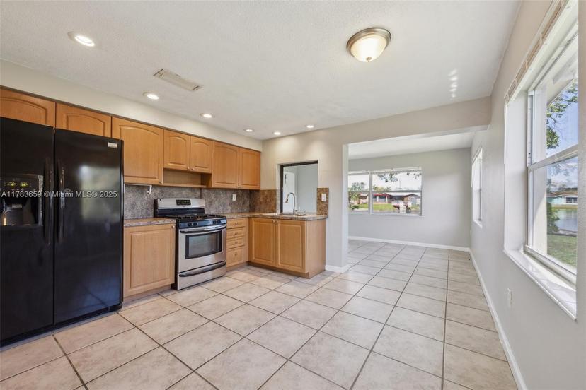 Picture of 6901 NW 28Th St, Sunrise FL 33313