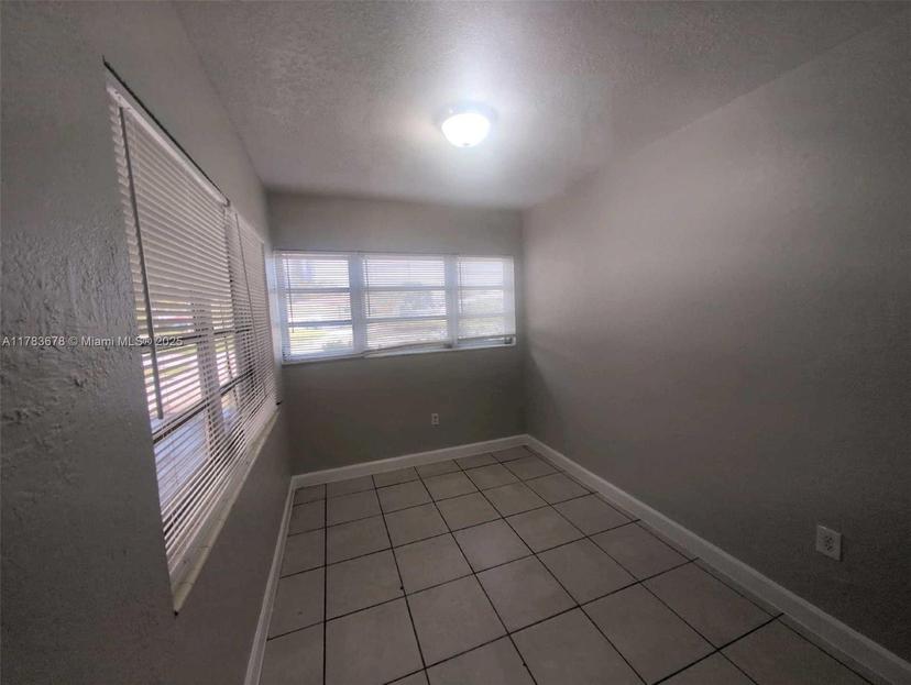 Picture of 160 NW 193Rd St, Miami Gardens FL 33169